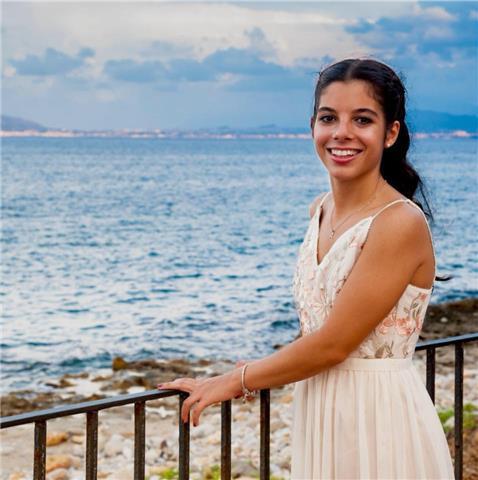 Studentessa di ingegneria propone aiuto in matematica a Palermo