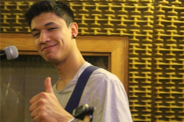 Guitarrista ofrece clases particulares de guitarra para todos los niveles y edades