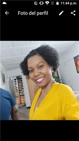 Doy clases de español a todos niños y grandes, de tldas las edades. Muy paciente y amorosa