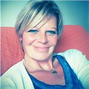 Nativa da clases de francés en Alicante