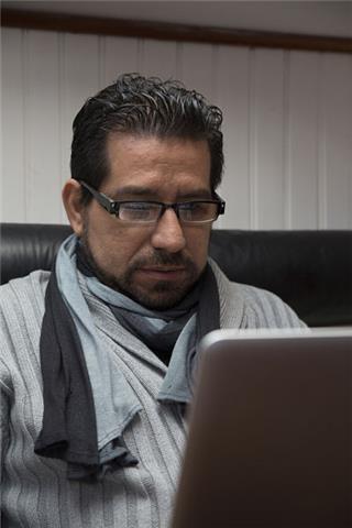 Licenciado en bilogía da clases de refuerzo