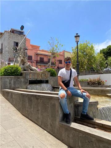 Profesor de inglés para alumnos de primaria y secundaria