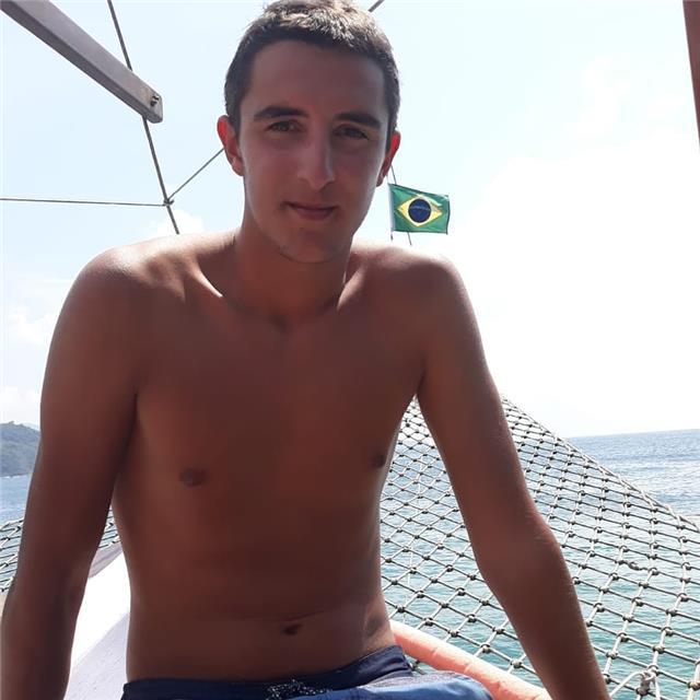 Clases de euskera/inglés/castellano/geografía/historia/economía (primaria/eso/bachiller)