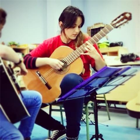 Clases de guitarra clásica en la sierra noroeste de madrid