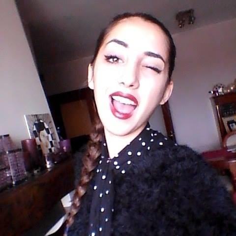 Chica bilingüe imparte clases de italiano- español y español-italiano