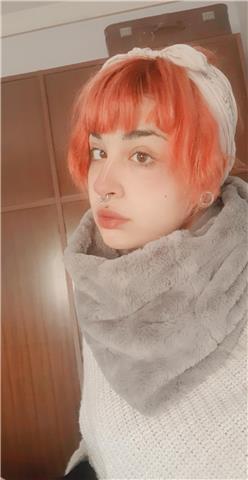 Madrelingua inglese americana 
ripetizioni per tutte l'eta