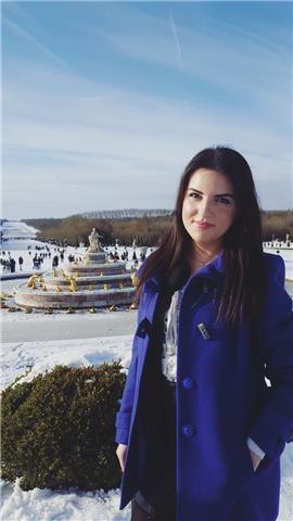 Traductora e intérprete es-in-fr-it