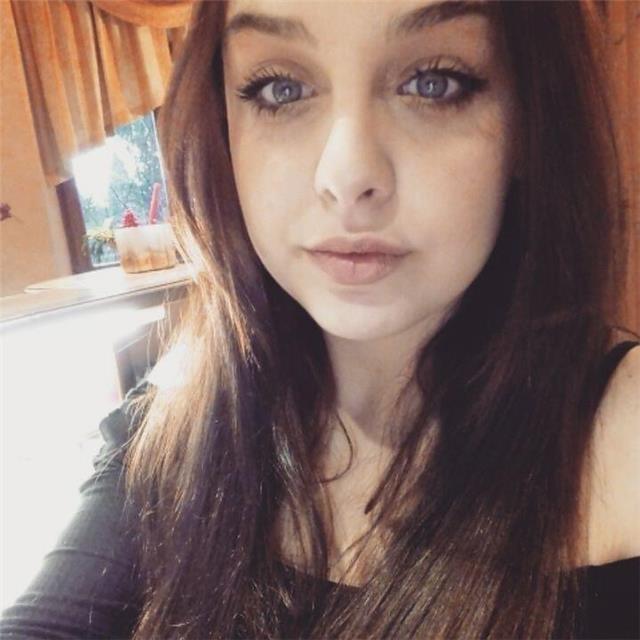 ex studentessa e diplomata al liceo linguistico offre lezioni online di inglese a bambini e ragazzi!