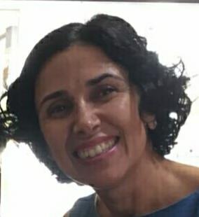 Profesora de matemáticas licenciada en ciencias económicas y empresariales ofrece clases particulares de eso y bachillerato