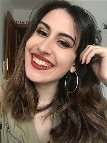 Doy clases de história a niños y niñas