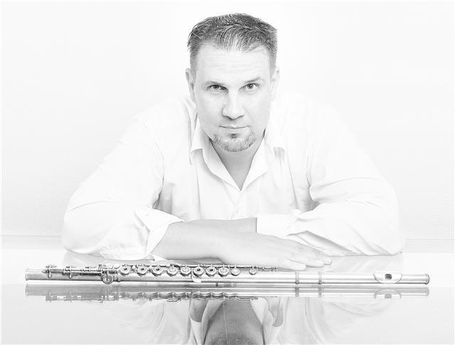 Flauta travesera y flauta hindue bansuri