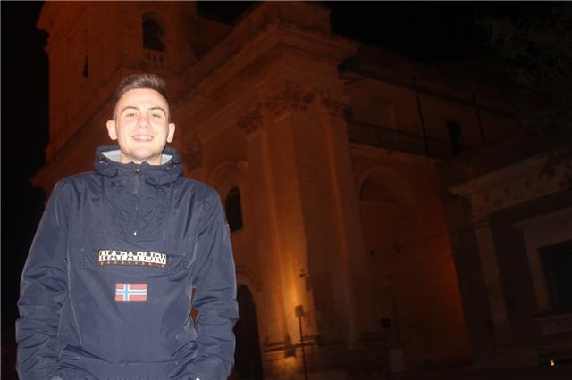Diplomato con borsa di studio in inglese tecnico marittimo