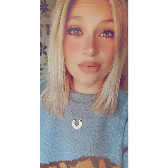 Educadora social y monitora de ocio y tiempo libre con experiencia con niños y adolescentes en clases particulares