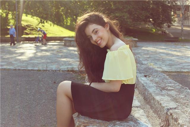 Apasionada de la historia que se ofrece a dar clases hasta 2º de bachillerato