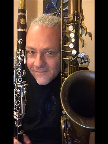 Disponibile per lezioni online di Saxofono-Clarinetto-Armonia Jazz-Improvvisazione Jazz-Composizione-Arrangiamento