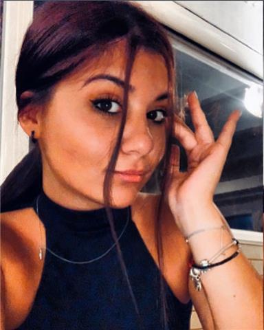 Studentessa di psicologia, insegnerò italiano per i bambini delle elementari. le lezioni si svolgeranno a battipaglia o olevano, potranno essere sia online che a domicilio. da parte mia massima disponibilità