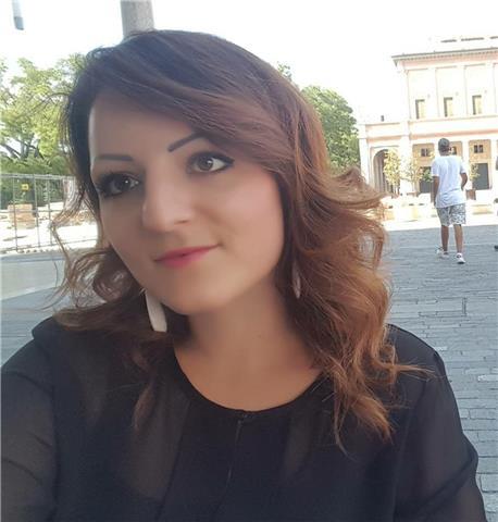 Laureata offre ripetizioni di matematica e fisica o preparazione schemi e riordino appunti per test/verifiche/esami di qualsiasi materia. Ho più di 5 anni di esperienza nell'aiuto compiti e nelle ripetizioni per ragazzi di scuole medie e superiori
