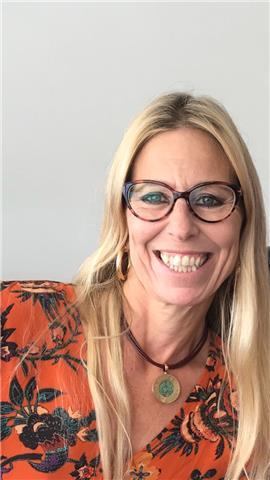 Profesora nativa londrés, clases online a todos los niveles, experta en pronunciación. garantizo mejoría