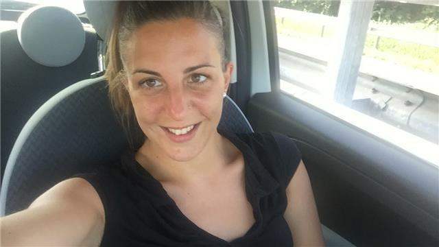Laureata in scienze pedagogiche e lavoratrice sul campo da anni impartisce lezioni di filosofia/pedagogia/psicologia