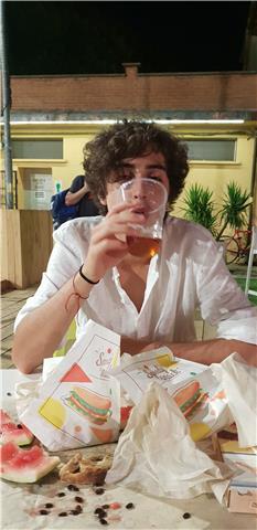 Ragazzo di Bologna, Studente UNIBO e diplomato al Liceo Classico M. Minghetti offre ripetizioni