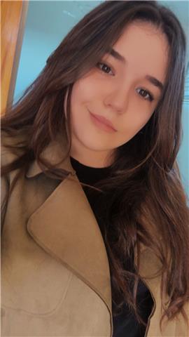 laureanda in medicina offre aiuto in matematica e fisica per studenti della scuola secondaria di primo e secondo grado