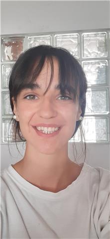 Profesora doblegraduada, ofrece clases particulares de inglés para todas las edades, niveles y necesidades
