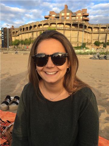 Doy clases de asignaturas de ciencias a alumnos de primaria y eso