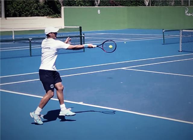 ENTRENADOR DE TENIS PROFESIONAL MARBELLA