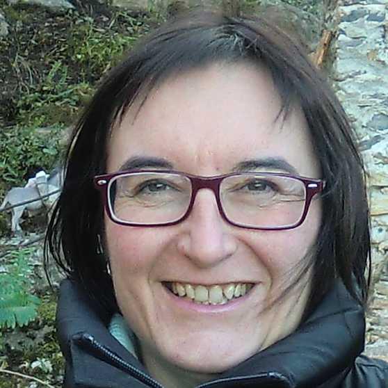 Laureata offre lezioni di lingua e letteratura inglese a Genova