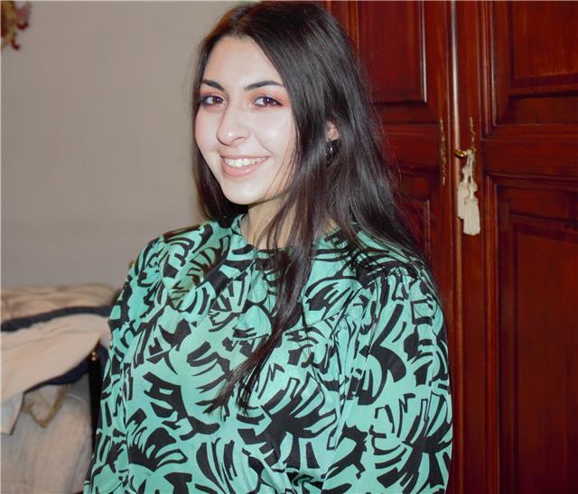 Studentessa universitaria di Beni Culturali offre lezioni di Storia, Italiano e aiuto compiti