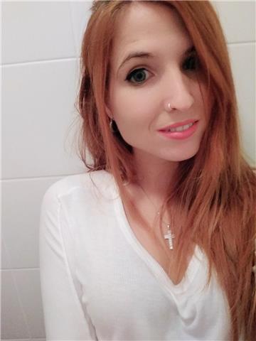 Doy clases sobre mis dos graduados tanto de políticas ,administración pública y de mi grado en sociología