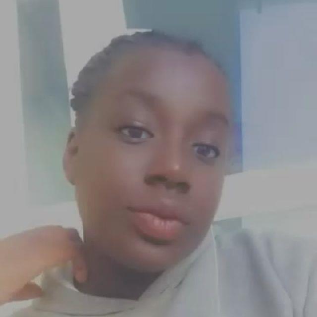 Profesora de geografía, me encanta la geografía y creo que sería buena profesora
pd:solo para alumnos de eso