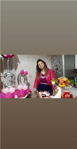 Ragazza offre ripetizioni scolastiche di matematica. ho esperienza sia con bambini di scuole elementari.,ma anche medie.
ho esperienza da ben 5 anni che svolgi questa attività con passione, dedizione e tanta pazienza. 
spero di essere stata esaustiva. per