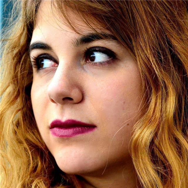 Studentessa laureata in filosofia con certificazione di lingua inglese e spagnola, offre ripetizioni ed aiuto compiti