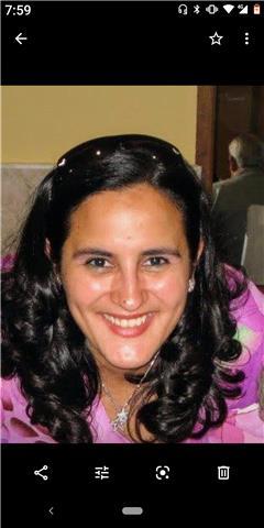 Tengo amplia experiencia con alumnos desde primaria a 2° de bachiller. además enseño técnicas de estudio personalizadas