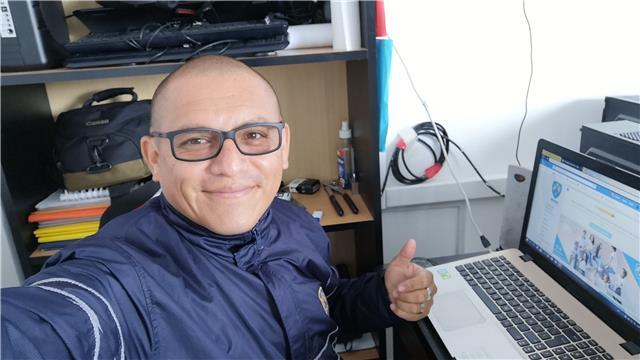 Docente de TI, pensamiento computacional y diseño grafico