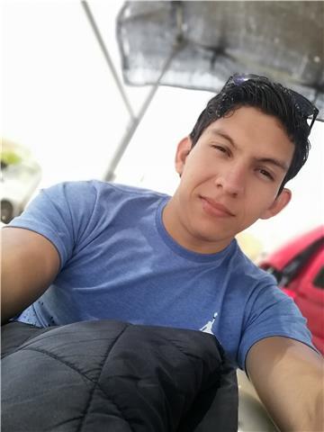 Te Asesoro y explico en resolver problemas o temáticas de Fisica y matemáticas de secundaria