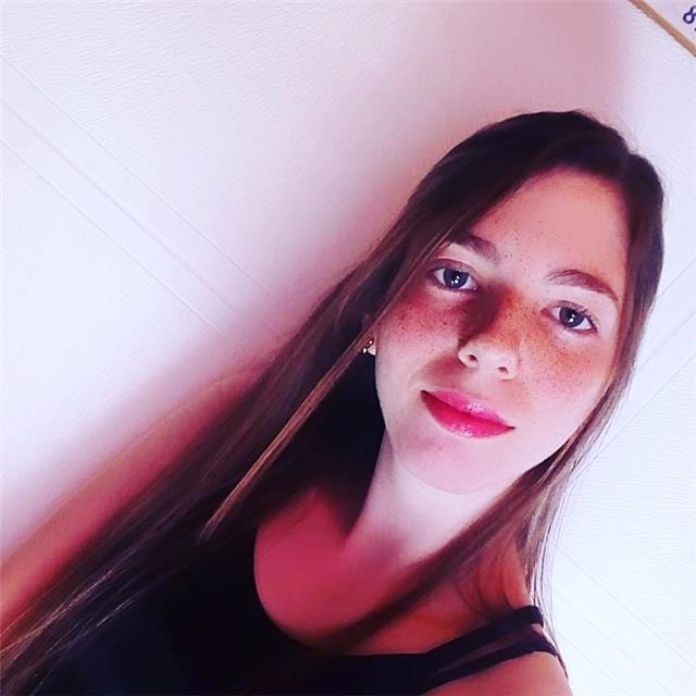 Soy profesora de educación física. Doy clases online de entrenamiento y presenciales de defensa personal