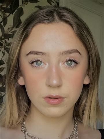 Etudiante Prepa avec Bac L M Bien donne des cours de Français et Anglais pour collégiens/lycéens