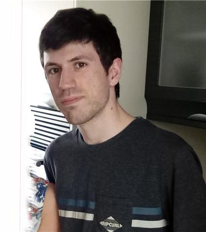 Profesor con experiencia ofrece clases particulares de física, matemáticas y química