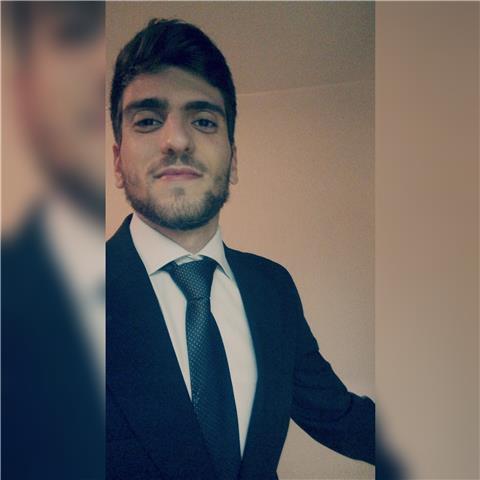 Graduado en Lengua y literatura españolas