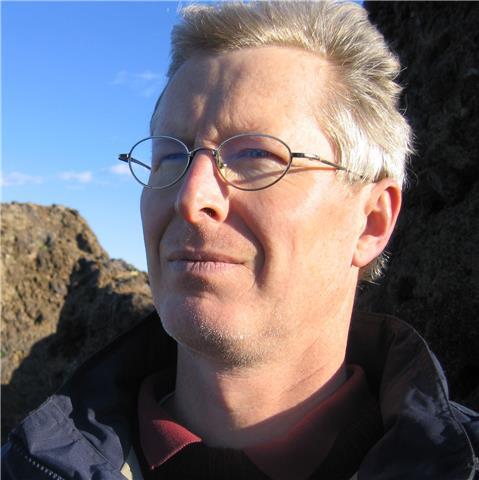 Talla directa en piedra, madera. modelado en arcilla, vaciado en escayola