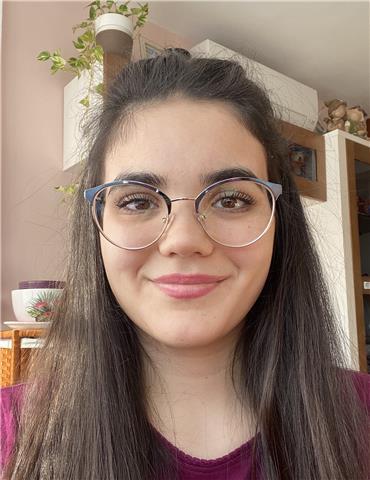 Profesora de apoyo en primaria y e.s.o en madrid. especialidad: las ciencias