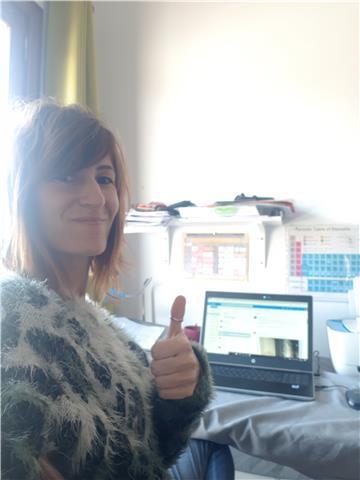 Profesora de química en colegio internacional de secundaria y bachillerato con más de 10 años de experiencia da clases de química en inglés o español a alumnos de secundaria. pueden ser presenciales u online