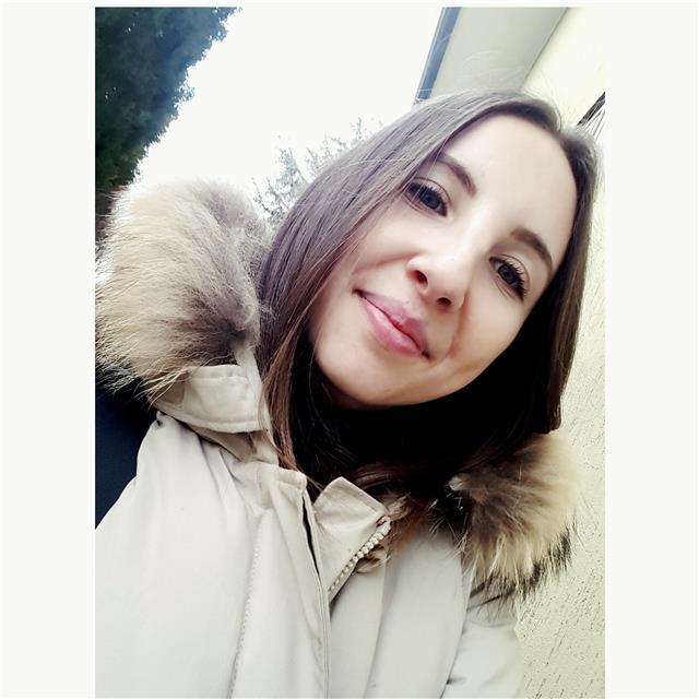 Studentessa universitaria offre ripetizioni di italiano online e a domicilio