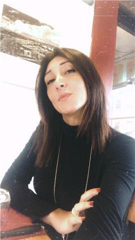 Mi considero una persona molto empatica e mi piace insegnare ciò che so ai ragazzi