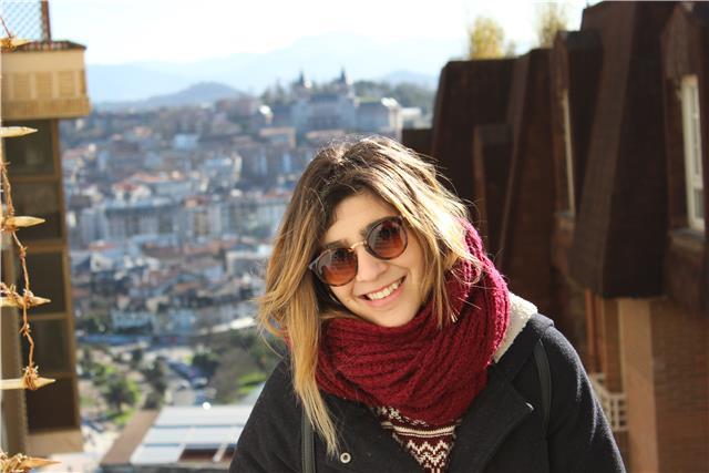 Graduada en Lenguas Modernas y Traducción - Inglés y Alemán particular