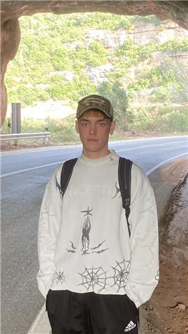 Profesor de francés nativo ofrece clases particulares adultos o niños