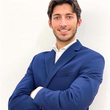 Laureato Magistrale in Management offre lezioni di lingua inglese