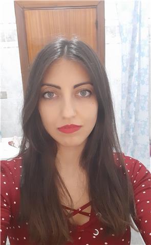 Laureata in lettere e beni cultirali. Do lezioni private da un anno